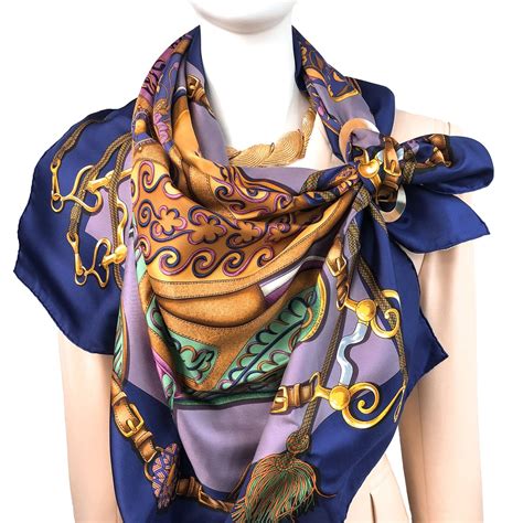 how to style hermes scarf.